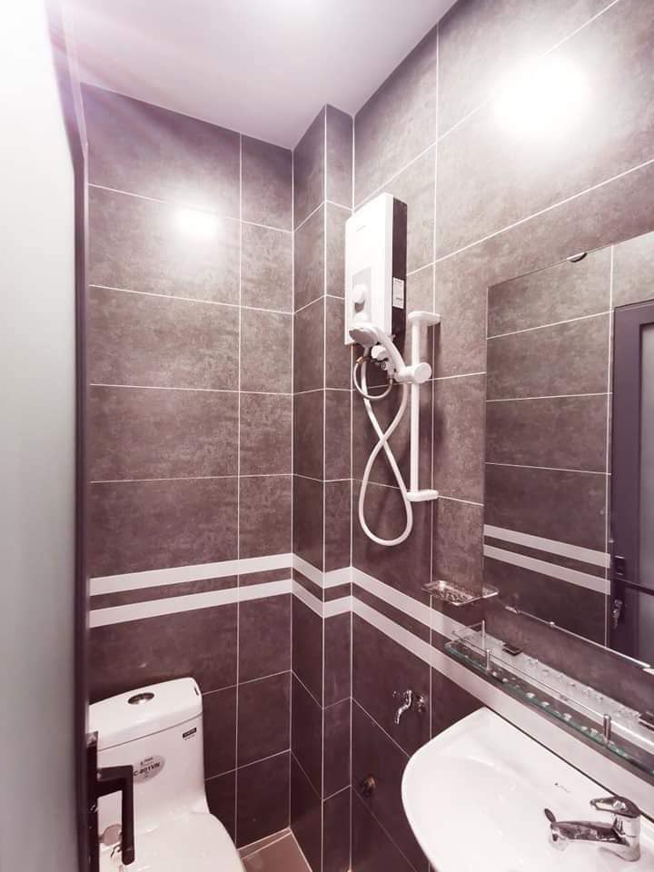 Bán nhà hẻm 3m, 2/ Phan Xích Long, 4 tầng đẹp, giá rẻ 4.2 tỷ