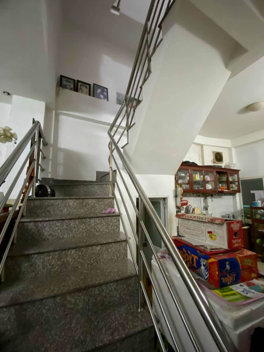 36m2, rộng 4m, hẻm 2/ Trần Kế Xương, 4 tầng đẹp, giá rẻ 4.3 tỷ