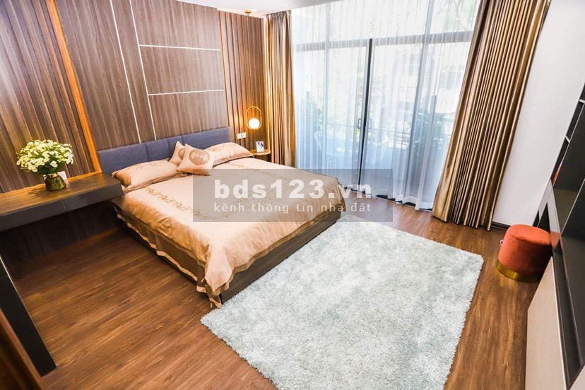 Bán nhà Bồ Đề thông số long lanh, dt 42m2, giá nhỉnh 4 tỷ, kiến trúc đẹp