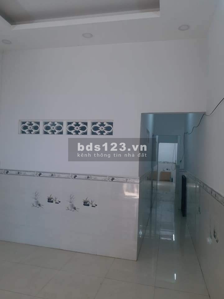Nhà đường số 35 Hiệp Bình Chánh, dtsd 65m2, nhà cấp 4, giá 6tr5/tháng