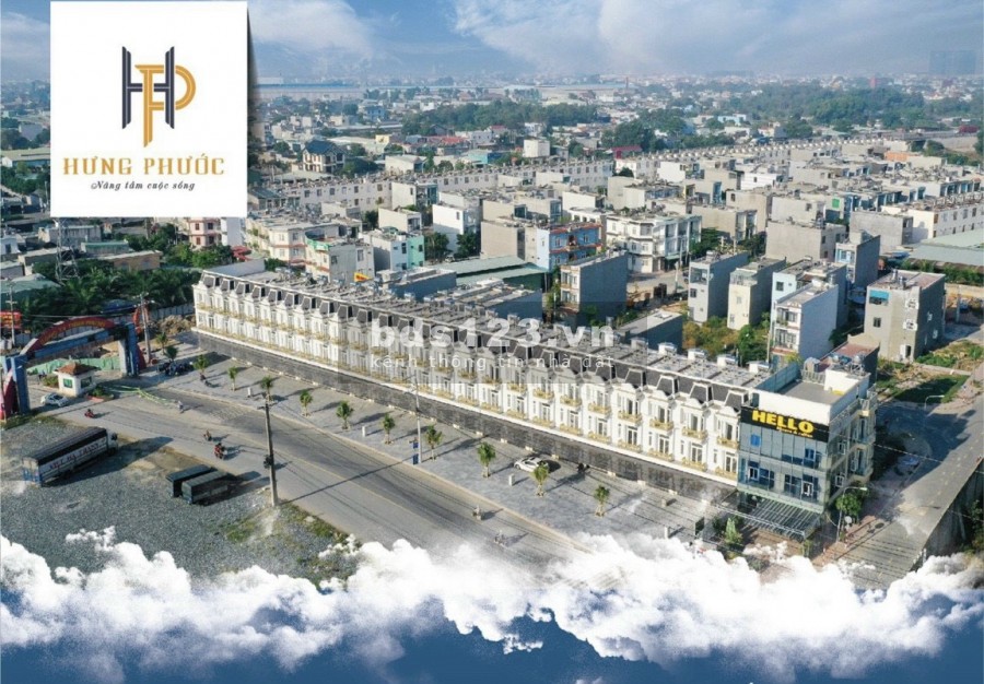 Nhà mặt tiền sổ riêng có sẵn vỉa hè 30m² gần chợ Dĩ An Bình Dương