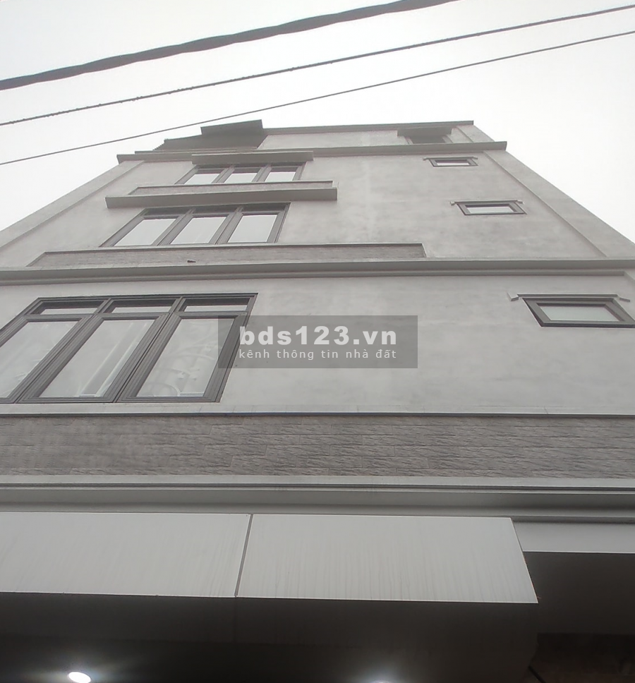 Bán nhanh nhà 5 tầng, mặt tiền 6,3m, Đức Giang, Long Biên