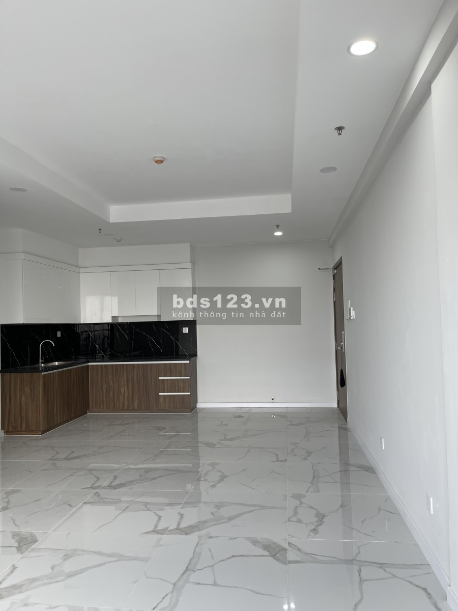 Cho thuê căn hộ chung cư Opal Boulevard,mặt tiền Phạm văn Đồng,TP.Thủ Đức.Căn góc,3 Phòng ngũ,Hướng Đông Nam mát mẻ.