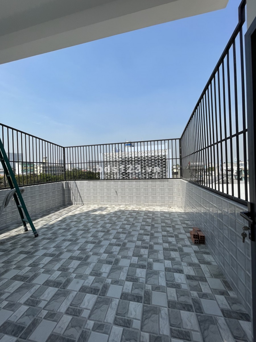 Cho thuê nguyên tòa nhà 3 tầng mới xây, view đẹp, thoáng mát, mặt tiền đường số 7, Khu phố 3 ,P.Linh Xuân, Thủ Đức
