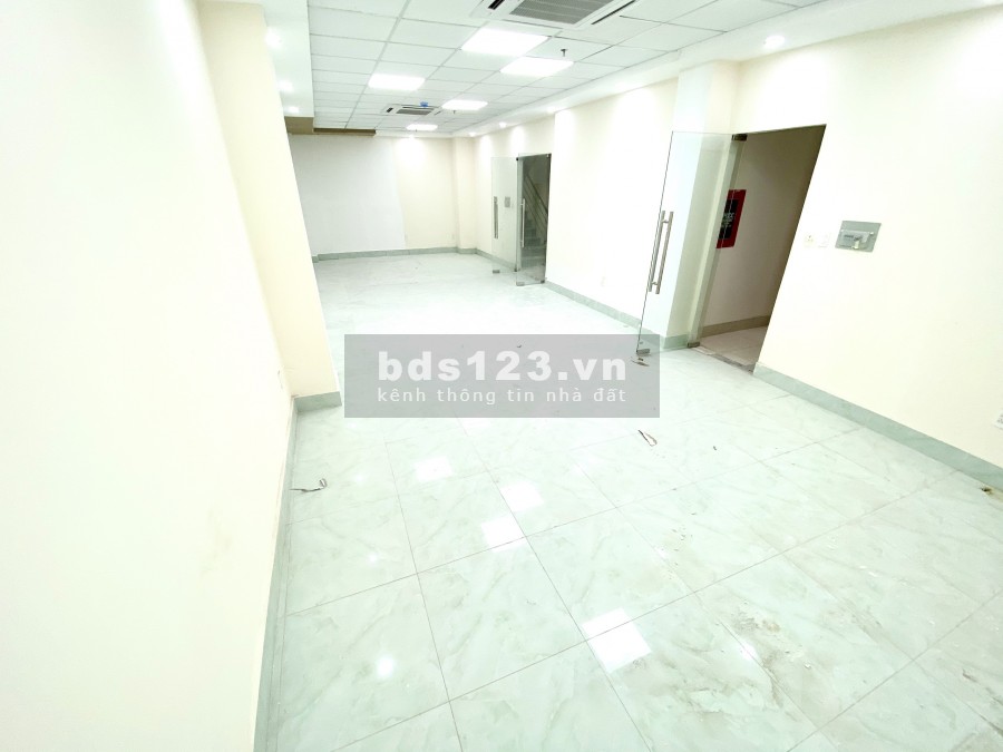 Cho thuê căn phòng mới diện tích 55m2, 95m2, 145m2, đối diện Landmark 81