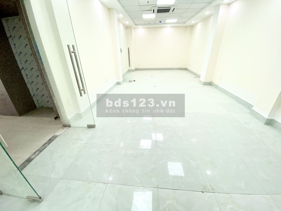 Cho thuê căn phòng mới diện tích 55m2, 95m2, 145m2, đối diện Landmark 81