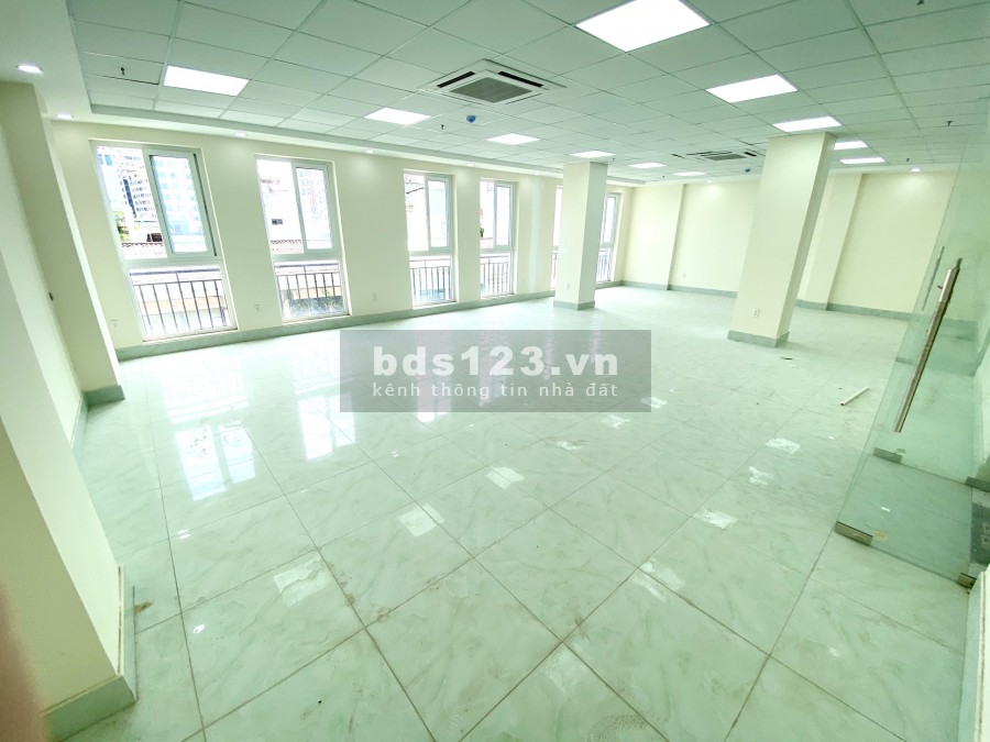 Cho thuê căn phòng mới diện tích 55m2, 95m2, 145m2, đối diện Landmark 81