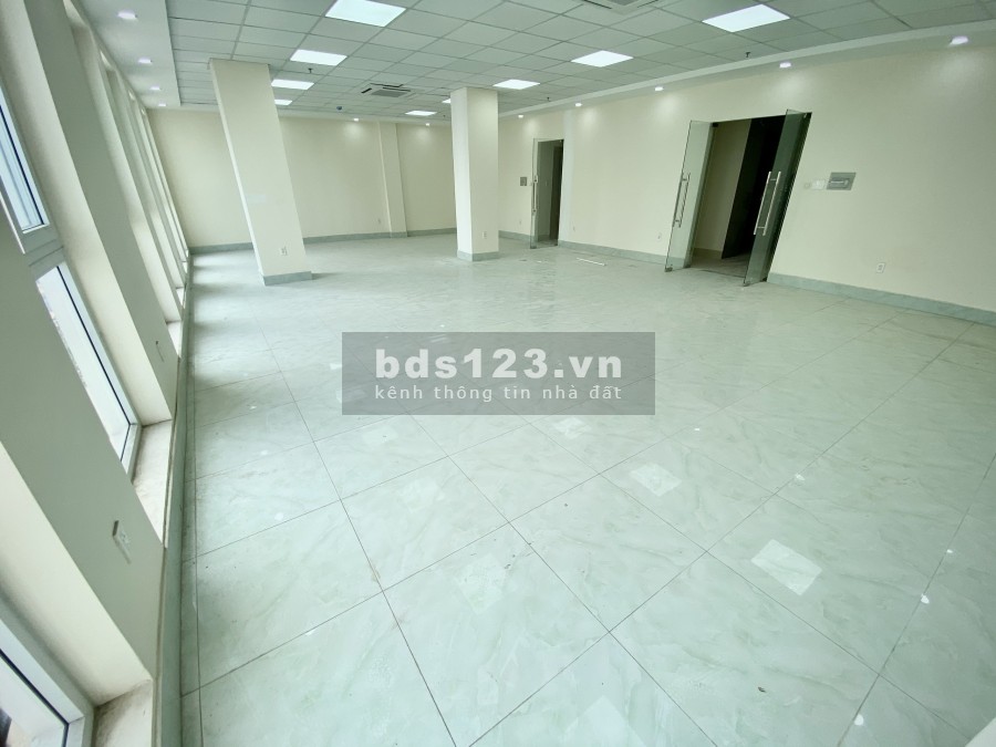 Cho thuê căn phòng mới diện tích 55m2, 95m2, 145m2, đối diện Landmark 81