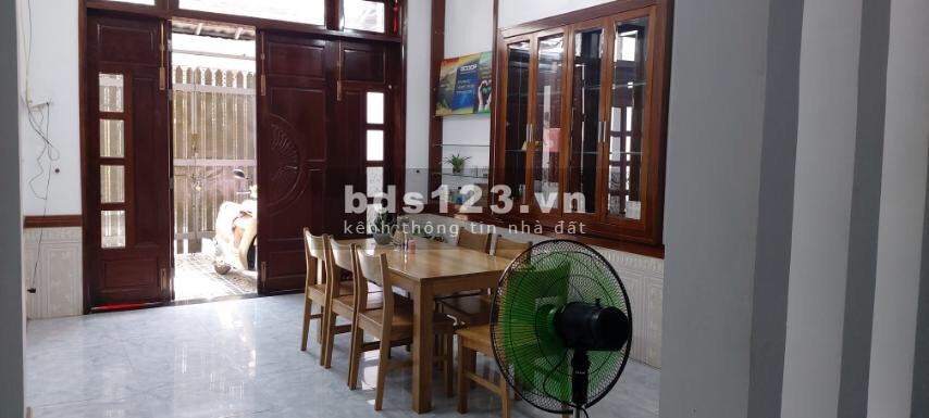 Bán nhà hẻm 965 đường Quang Trung 1 trệt 3 lầu, nhà đẹp