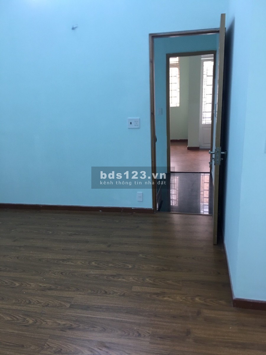 Bán nhà 1 trệt 2 lầu đường 50 phường Hiệp Bình Chánh TP. Thủ Đức gần Phạm Văn Đồng