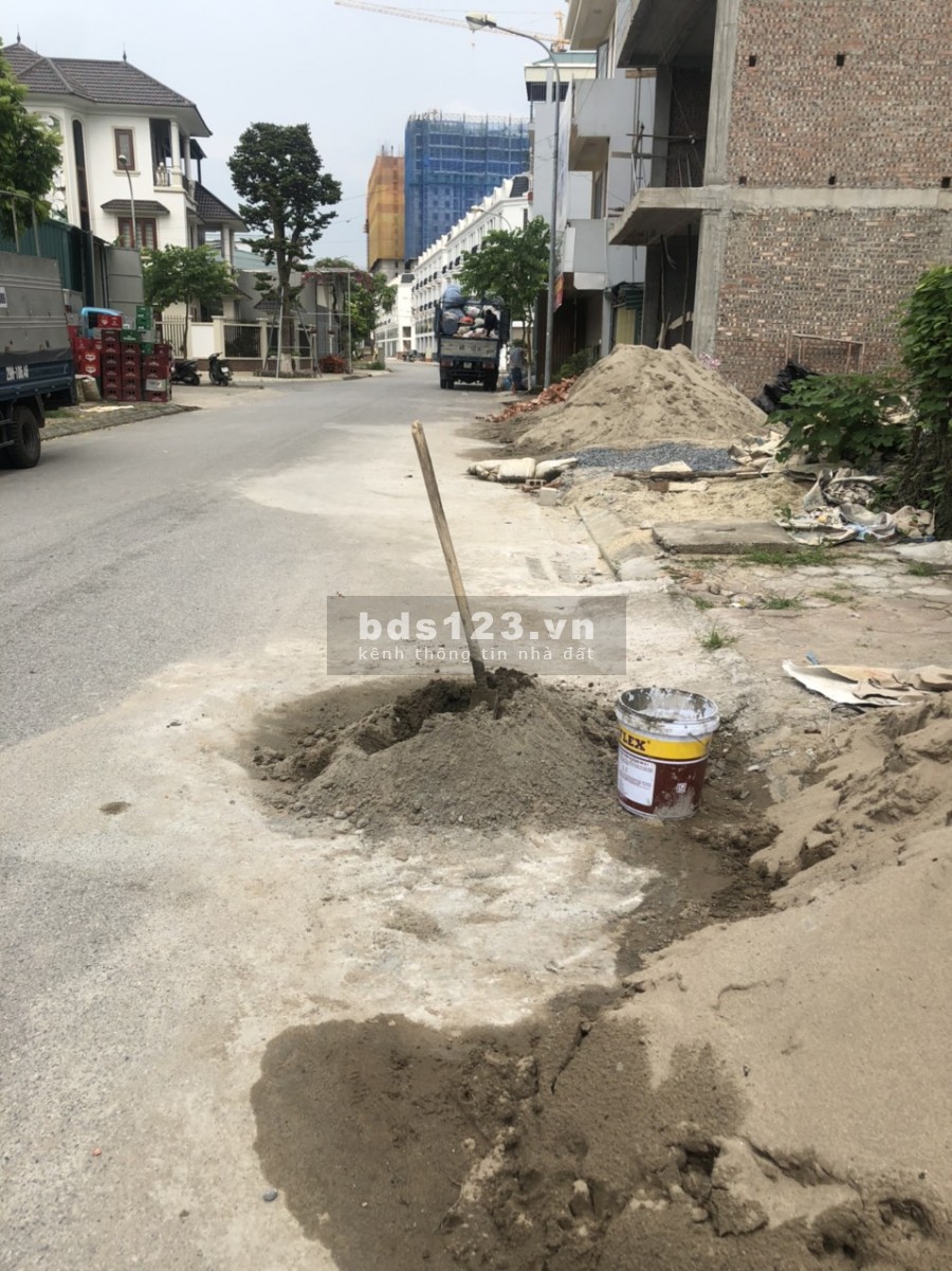 Bán 90m đất thổ cư khu 31ha Trâu Quỳ Gia Lâm. Đường 13m kinh doanh tốt