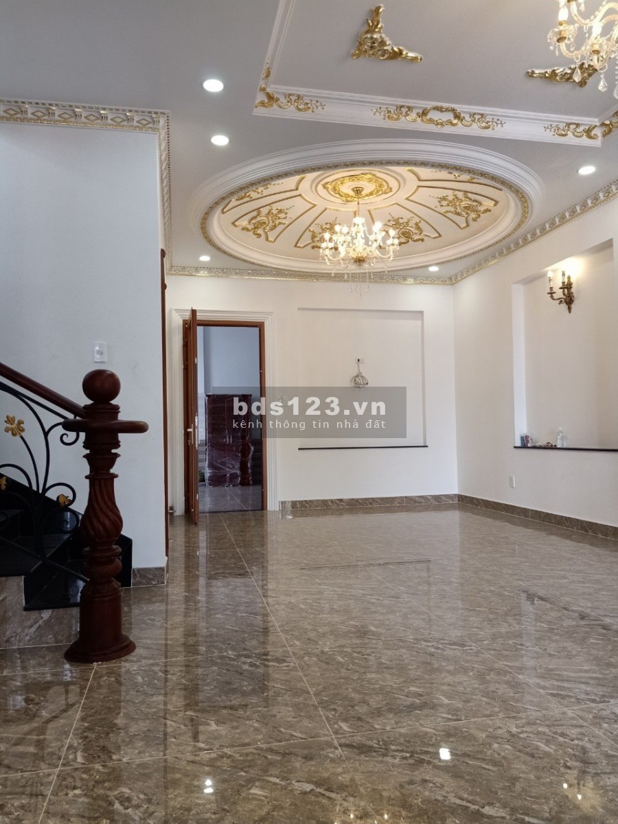Bán Biệt Thự giá rẻ KDC Nam Long Trần Trọng Cung Q.7