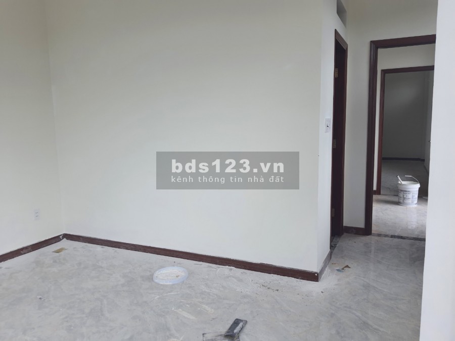 Bán nhà mặt phố đường Nguyễn thị khắp Tp Dĩ An Tỉnh Bình Dương
