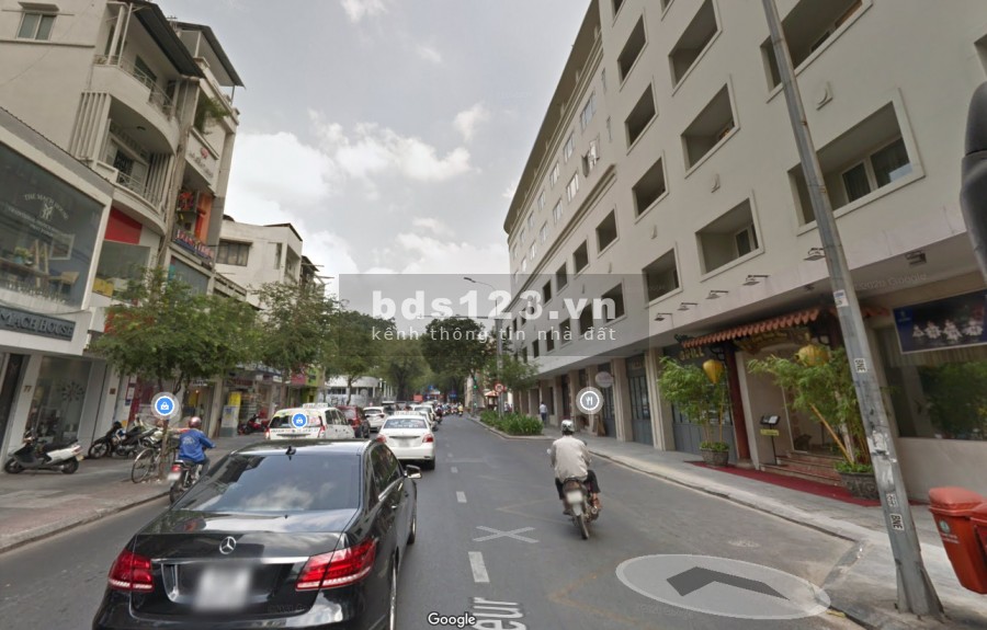 Cho thuê nhà nguyên căn MT Pasteur Phường Bến Nghé Quận 1 (10x19m)