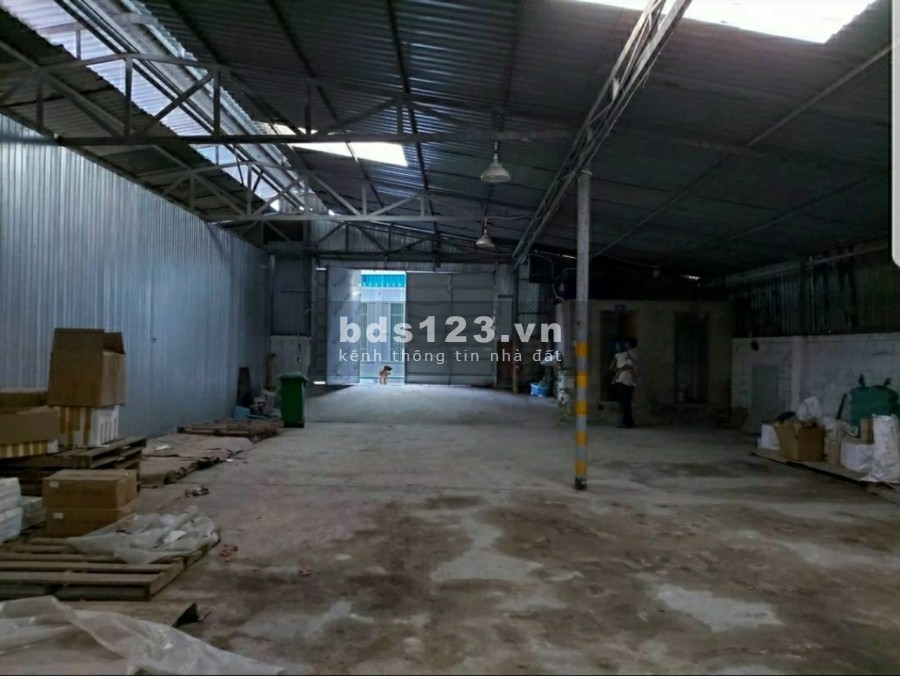 Cho thuê kho xưởng 250m2 đường Hoàng Quốc Việt, quận 7
