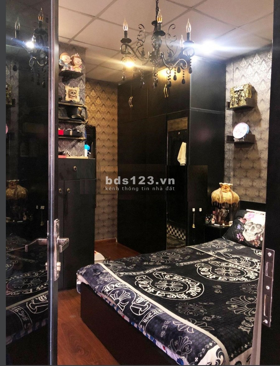 Hẻm kinh doanh thông xe tải Lạc Long Quân phường 3 Q11. 3.5x13M Giá 7,25 tỷ