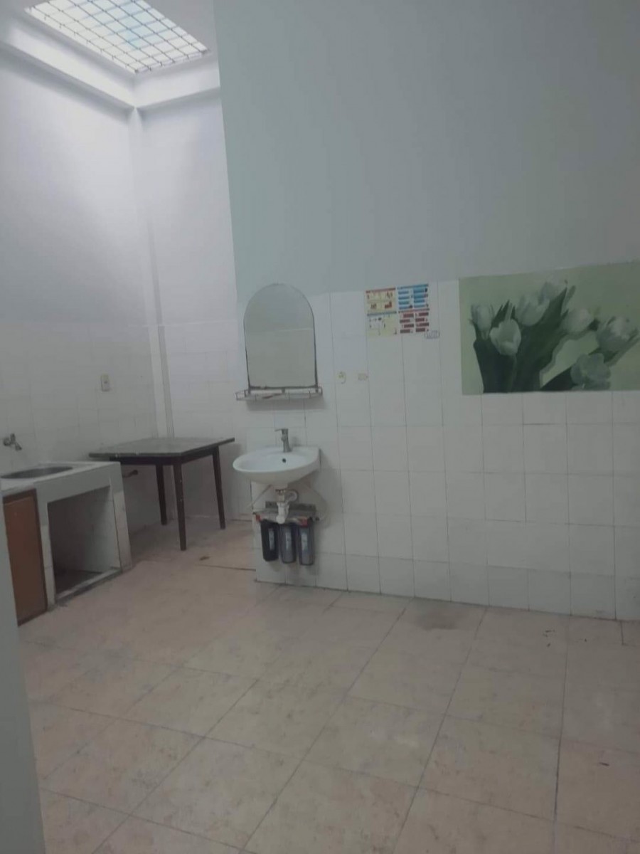 Bán nhà Mt đường Tây Sơn, quận Tân Phú chỉ 5 tỷ4