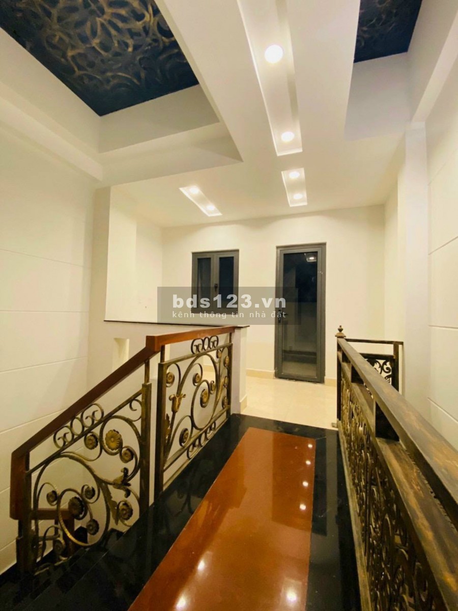 Bán gấp nhà Thống Nhất Cityland, hẻm xe hoi, 5 tầng, 4mx114m,…