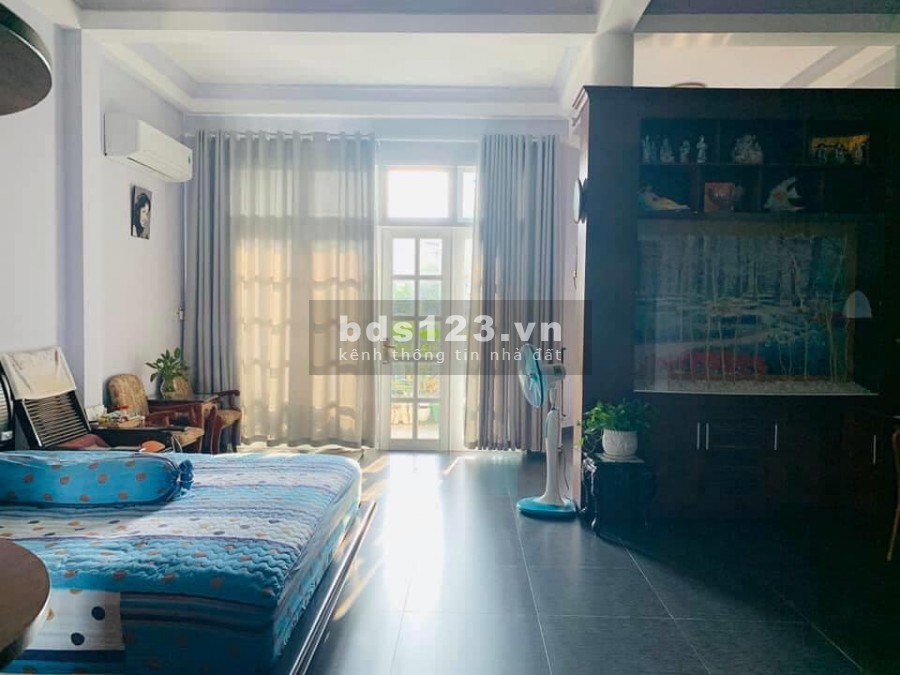 Khu siêu hiếm nhà bán sát cổng vào sân bay, Trường Sơn P4 Tân Bình