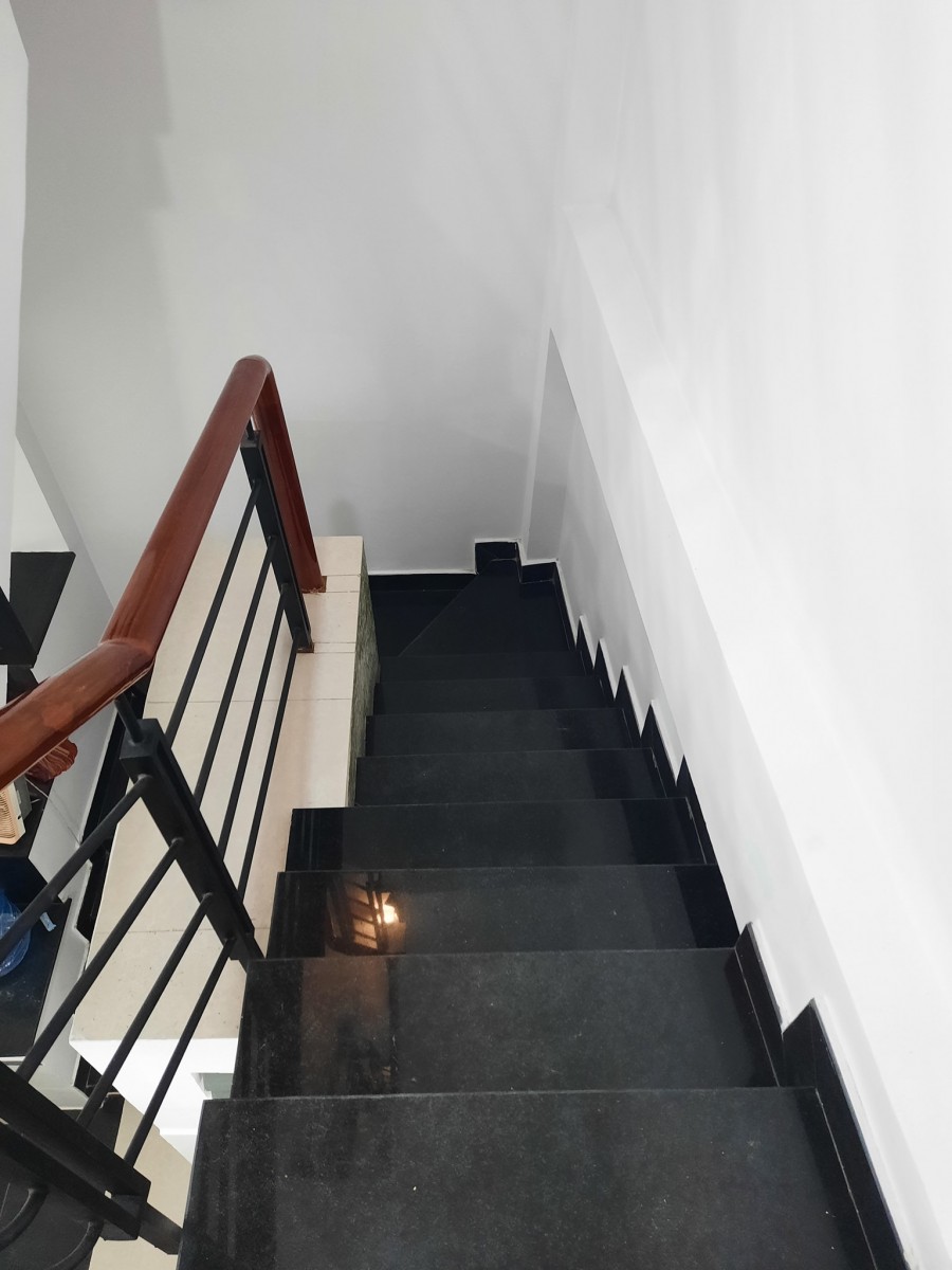 Bán nhà đường Lý Thường Kiệt Q.Tân Bình 47M2 6.6tỷ KD