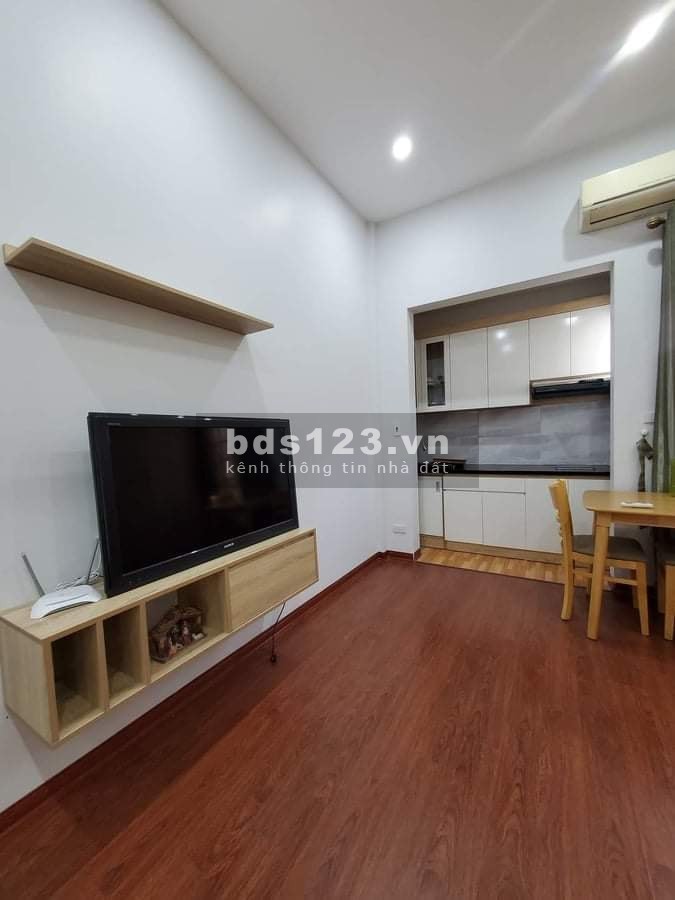 Bán gấp Homestay phố Thợ Nhuộm, dt 52m2, 5 tầng doanh thu 40 triệu/tháng, 10m ra phố lh 0942.861188