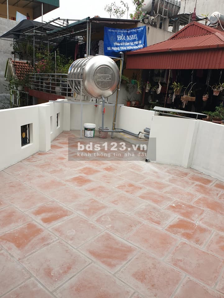 BÁN nhà CẦU GIẤY Hoàng Quốc Việt ở luôn 4 tầng 2.6tỷ