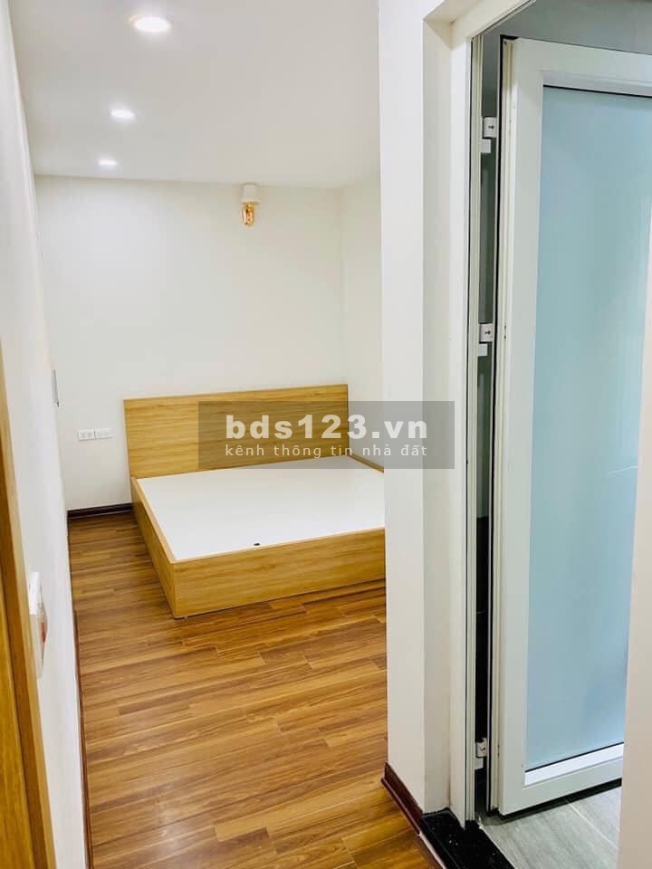 Cần bán căn hộ FLC Quang Trung Hà Đông full nội thất 76m2 - 3PN - 2WC giá 1,9 tỷ. LH: 0374393926