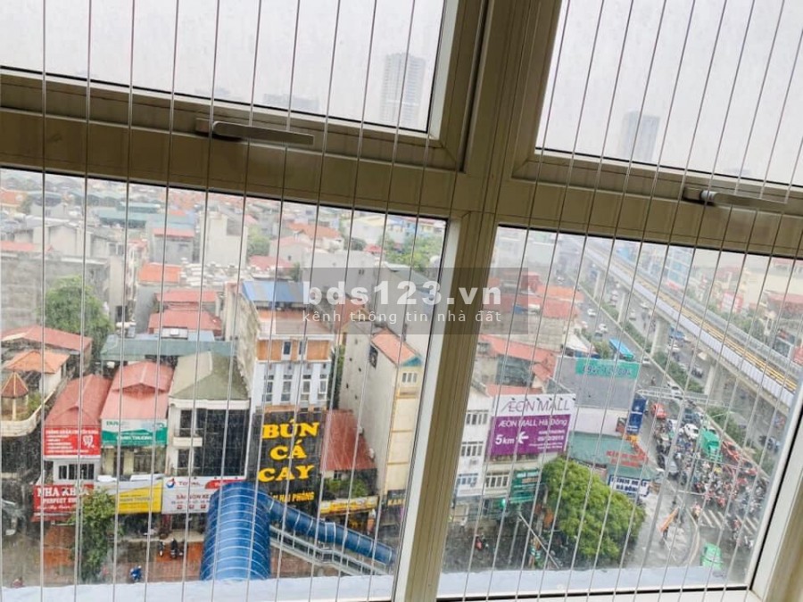 Cần bán căn hộ FLC Quang Trung Hà Đông full nội thất 76m2 - 3PN - 2WC giá 1,9 tỷ. LH: 0374393926