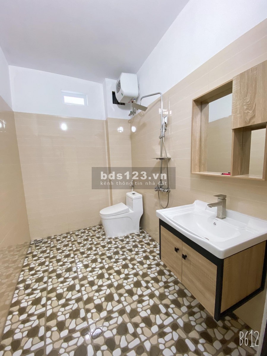 Cần bán gấp nhà Xuân Đỉnh, gần ô tô, ở sướng, dt 35m2 x 4 tầng, giá 3.15 Tỷ