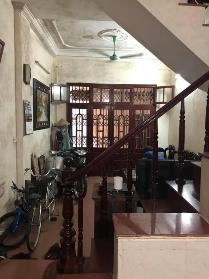Bán nhà Nguyễn Lương Bằng quận Đống Đa 37m, 4 tầng mặt tiền 4m, giá chỉ 4.7 tỷ. tương lai ra mặt phố
