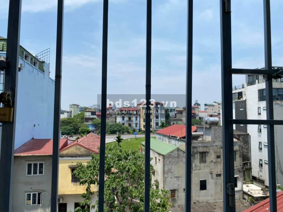 Mình bán nhà Vĩnh Hưng, 36m2x4 tầng, giá 3.15 tỷ. Thương lượng mạnh.
