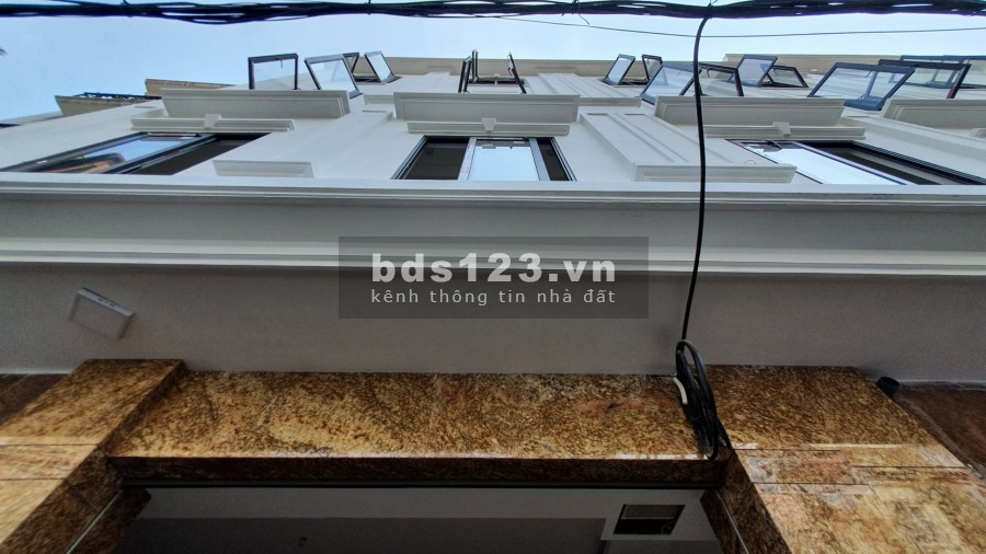 Dành cho anh chị em siêu phẩm chuỗi liền kề, lô góc kèm với mặt tiền thoáng và đẹp, cộng thêm ngõ cực nông, kinh doanh cực tốt.
