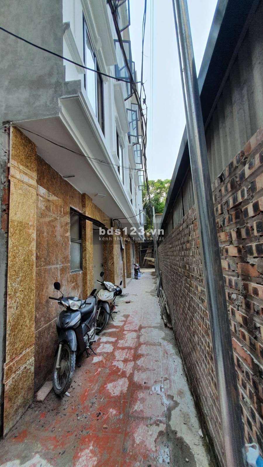 Dành cho anh chị em siêu phẩm chuỗi liền kề, lô góc kèm với mặt tiền thoáng và đẹp, cộng thêm ngõ cực nông, kinh doanh cực tốt.