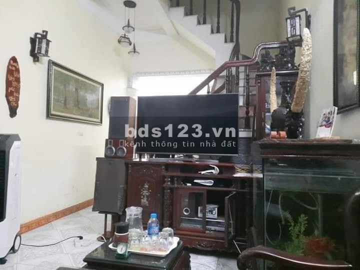 Cực Hiếm, nhà phân lô Mạc Thái Tổ TT quận Cầu Giấy, oto đỗ, dân trí cao,48m2x4T,MT 3.8m2. Giá chỉ 6.95 tỷ