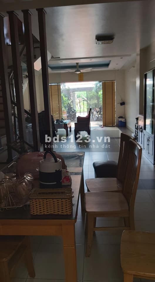 Ô tô tránh view Sông Hồng, 150m2 MTx5m 4T Ngọc Thụy Long Biên