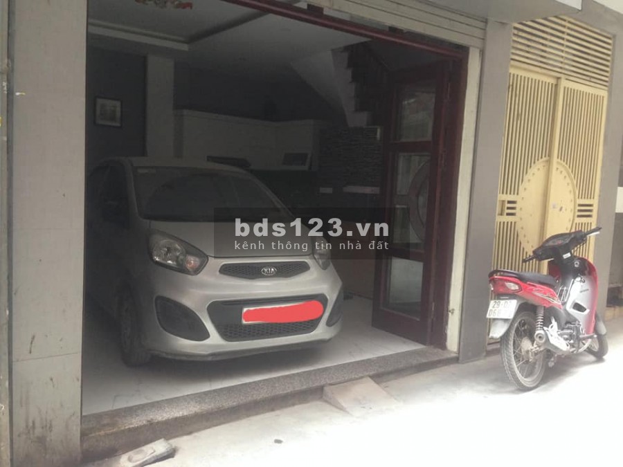 Nhà đẹp cần bán, Định Công Thượng, nhà phong cách Âu, ngõ ô tô, 36m, 4 tầng, 3.95 tỷ.