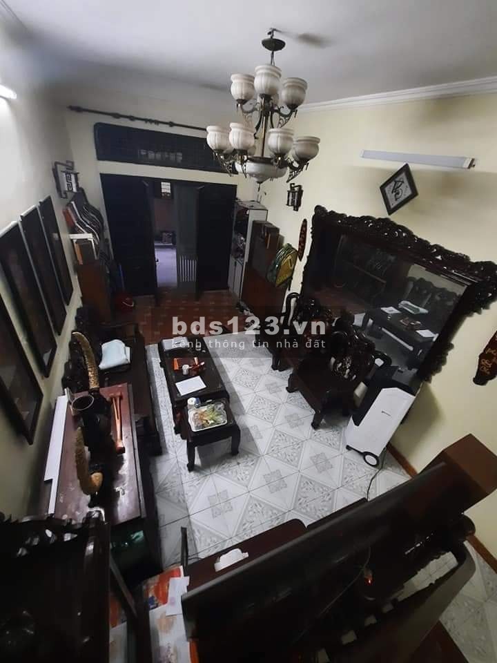Cực Hiếm, nhà phân lô Mạc Thái Tổ TT quận Cầu Giấy, oto đỗ, dân trí cao,48m2x4T,MT 3.8m2. Giá chỉ 6.95 tỷ