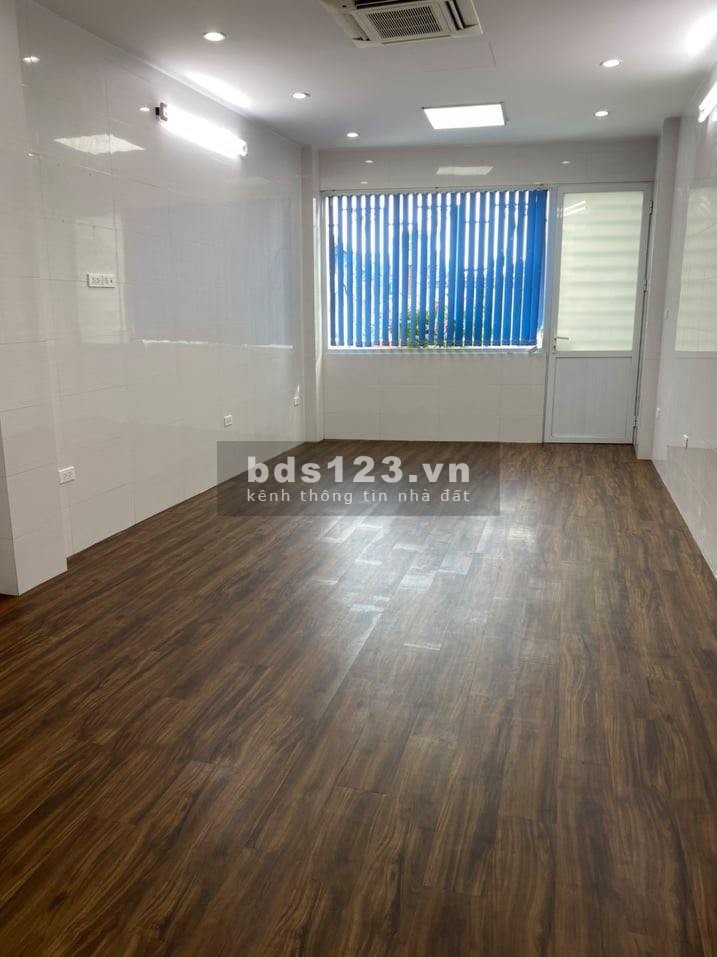 Bán nhà MP Trần Khắt Chân, KD, thang máy, gara OTO, 50m, hơn 10 tỷ,LH 0877771009