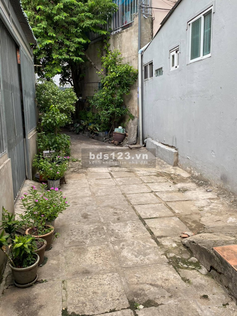 Bán nhà ngang 6m phường Tăng Nhơn Phú A TP. Thủ Đức