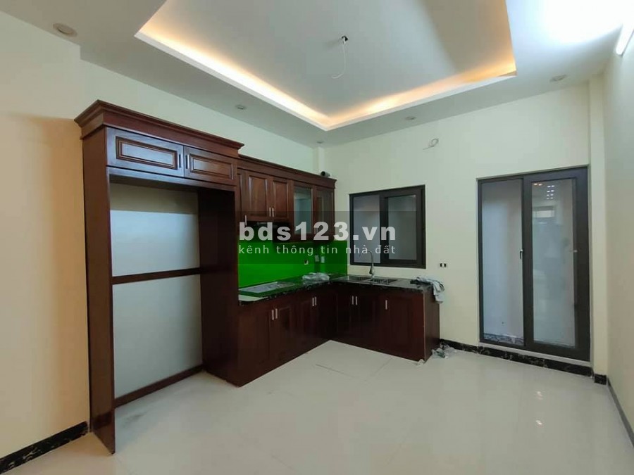 Cực đẹp, Cực rẻ, 45m2, phố tam trinh, hoàng mai, ô tô vào…