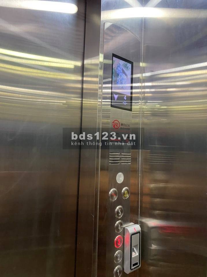 Bán nhà MP Trần Khắt Chân, KD, thang máy, gara OTO, 50m, hơn 10 tỷ,LH 0877771009