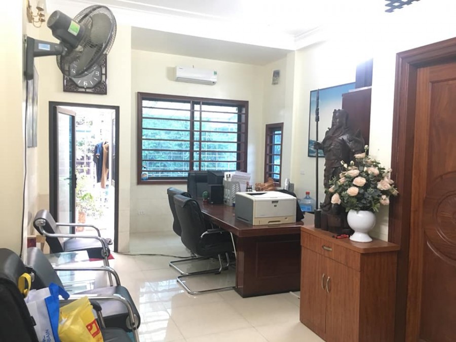 Bán Nhà Nguyễn Xiển 60m2x4T, MT 4m, Kinh Doanh Đa Dạng, Ô Tô Đỗ Cửa, Thoáng Trước Sau