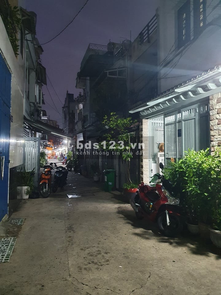 Bán nhà Q Gò Vấp Phan Huy Ích HXH 4 Tầng 50M2 Chỉ 5.65tỷ Còn TL