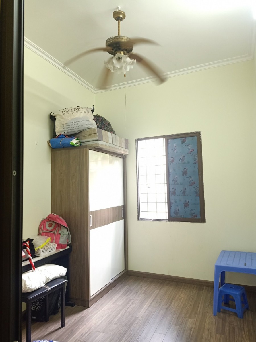 Tôn Đức THắng 38m 5 tầng mặt tiền 3,2m. Ngõ nông nhà đẹp