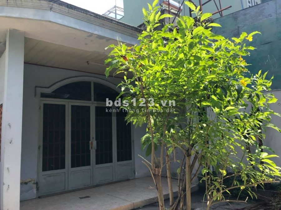 Bán đất tặng nhà Q12 tiện xây CHDV dt 300m2 giá chỉ 6 tỷ