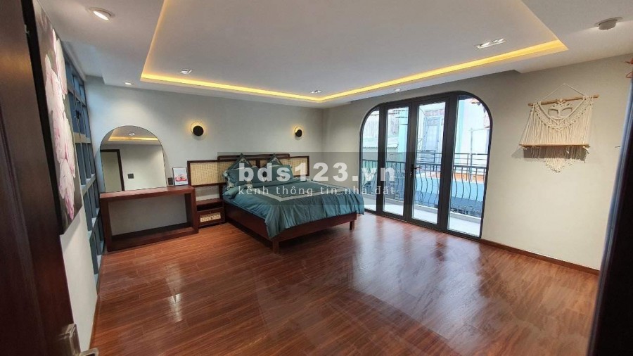 Biệt thự Bình Thạnh. HXH. 100m2, ngang khủng. Chỉ 8 tỷ 9
