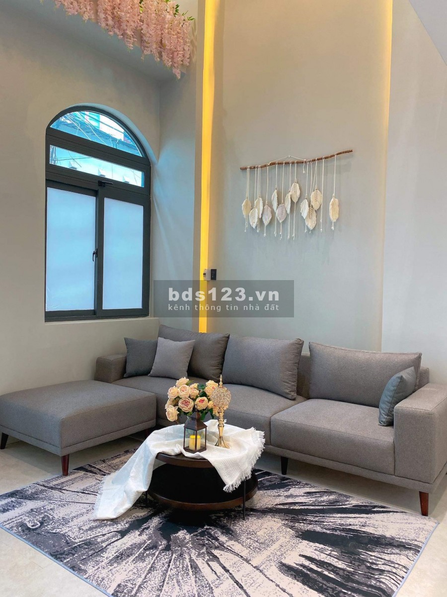 Biệt thự Bình Thạnh. HXH. 100m2, ngang khủng. Chỉ 8 tỷ 9
