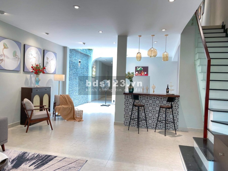 Biệt thự Bình Thạnh. HXH. 100m2, ngang khủng. Chỉ 8 tỷ 9