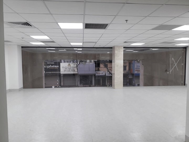 Cho thuê Showroom, mặt bằng kinh doanh 352 Phố Huế