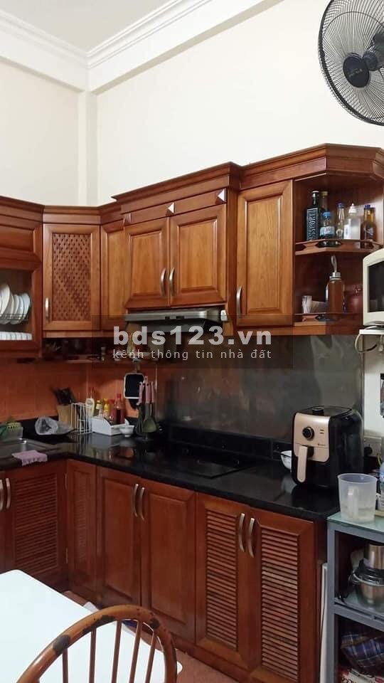 Chính chủ cần bán nhà Đội Cấn trung tâm quận Ba Đình 30m x 4 tầng Giá Nhỉnh 3 tỷ